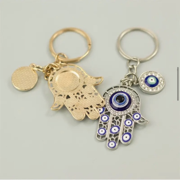 2 pcs Evil Eye Keychain- Gold & Silver - Picture 3 of 5